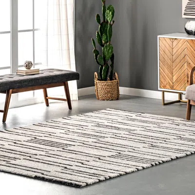 Nuloom Liz Textured Soft Shaggy Stripes Area Rug In Brown
