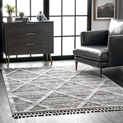 Nuloom Suri Soft Diamond Trellis Textured Area Rug In Gray