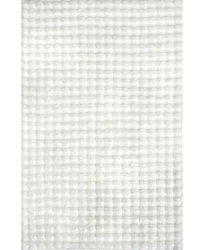 Nuloom Washable Faux Rabbit Jeni 5'x8' Area Rug In White
