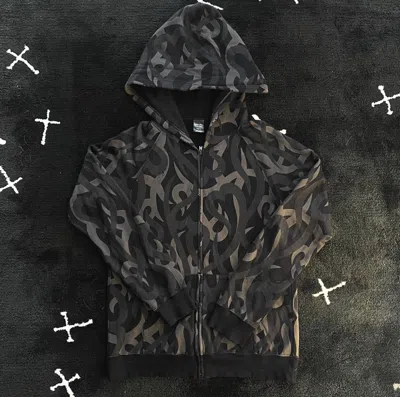 Pre-owned Number N Ine Aw04 - "give Peace A Chance" Tribal Camouflage Zip Up Hoodie In Black