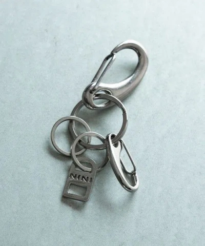 Pre-owned Number N Ine Number Nine Plate Hole Logo Keychain Carabiner In Silver