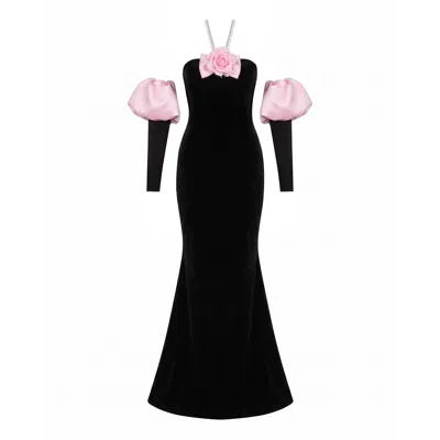 Nur Karaata Women's Black Mystique Gown