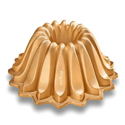Nutrichef 9 Inch Cake Pan - Premium Nonstick Die-cast Aluminum Cake Mold For Baking - Sloped Edges For Uniform In Gold