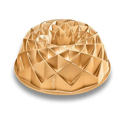 Nutrichef 9-inch Cake Pan - Thick And Heavy Cast Aluminum Bakeware Cake Mold With 2 Layers Of Nonstick Coating In Gold