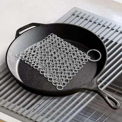 Nutrichef Chainmail Stainless Steel Scraper Cleaning Tool In Gray