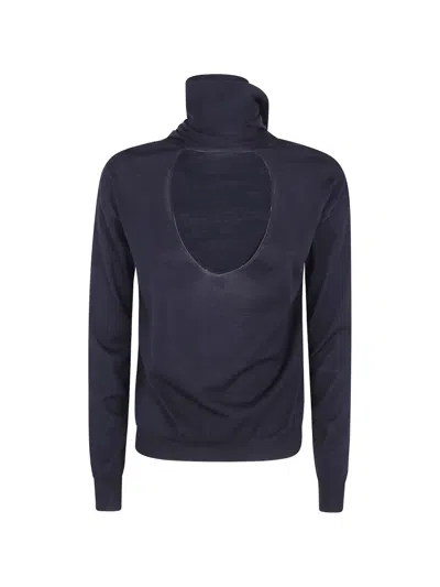 Nuur Cut-out Scarf-detail Sweater In Black
