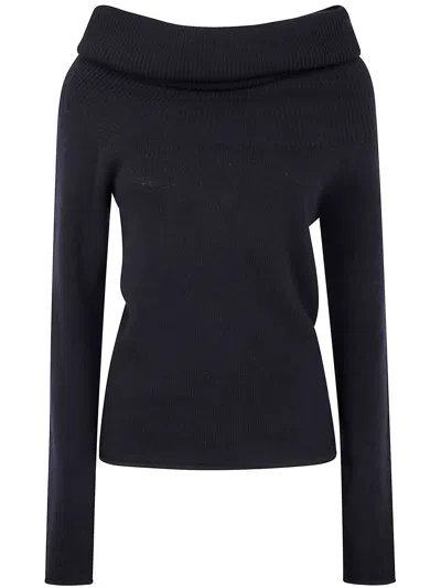 Nuur Long Sleeves Boat Neck Sweater In Black