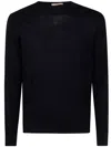 Nuur Long Sleeves Round Neck In Black