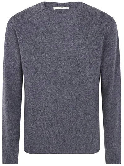 Nuur Long Sleeves Round Neck Sweater In Gray