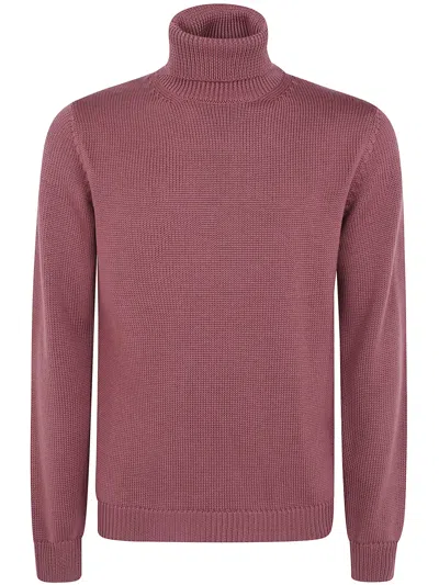 Nuur Long Sleeves Turtle Neck Sweater In Pink