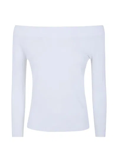 Nuur Off-shoulder Top In White