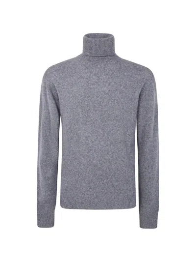 Nuur Long Sleeves Turtle Neck Sweater In Gray