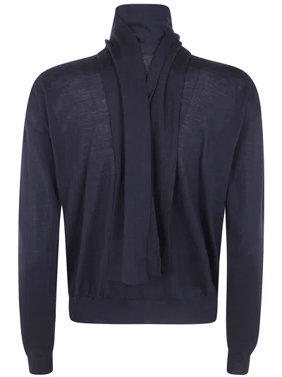 Nuur Scarf V Neck Sweater In Black