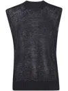 Nuur Slipover Waistcoat Round Neck Sleeveless In Black