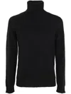 Nuur Turtle Neck Pullover In Black