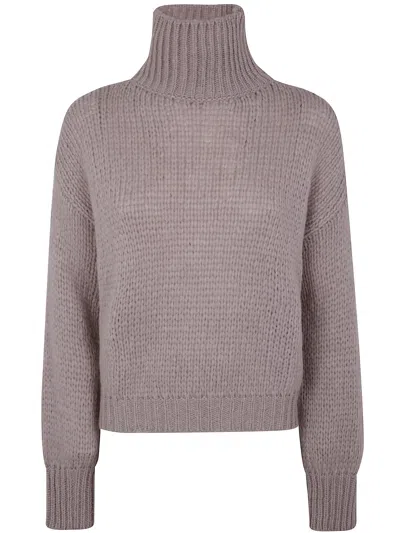 Nuur Turtle Neck Sweater In Gray