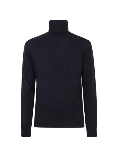 Nuur Turtle-neck Wool Sweater In Black