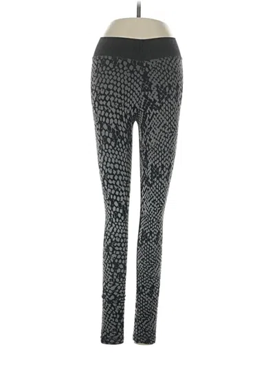 Pre-owned Nux Leggings In Gray