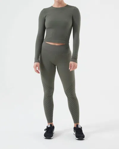 Nux Rib Seamless Long Sleeve Top In Evergreen