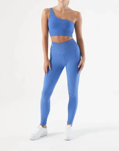 Nux Shoulder Holder Sports Bra In Admiral In Blue