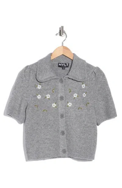 Nvlt Embroidered Collared Short Sleeve Sweater In Medium Grey Mix