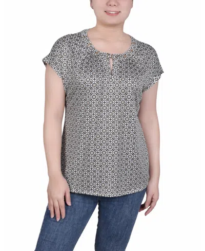 Ny Collection Petite Grommet Neck Knit Short Extended Sleeve Top In Almond Tilo