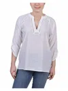Ny Collection Petites Womens Pleated Front V-neck Blouse In White