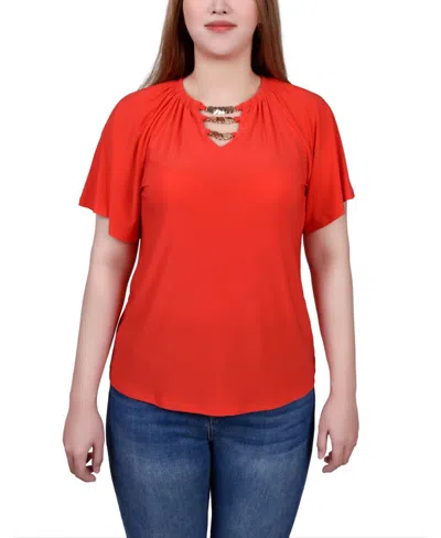 Ny Collection Petite Raglan Sleeve Top With Chain Details In Pink