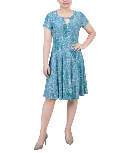 Ny Collection Women's Short Sleeve Jacquard Knit Seamed Dress In Teal Dust Patch