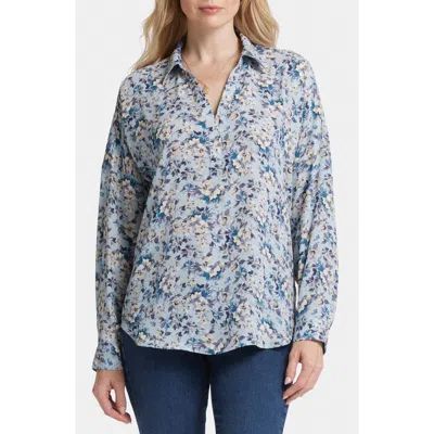 Nydj Becky Recycled Polyester Georgette Blouse In Alpine Valley