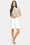 Nydj Bermuda Shorts Women's Optic White Stretch Linen Blend Belt Loops Red213 In White