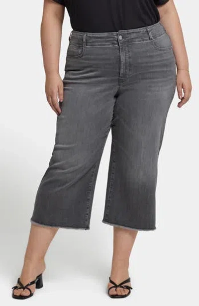 NYDJ NYDJ BRIGITTE FRAYED HIGH WAIST WIDE LEG CAPRI JEANS