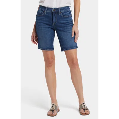 Nydj Ella Side Slit Denim Shorts In Rio Rapids