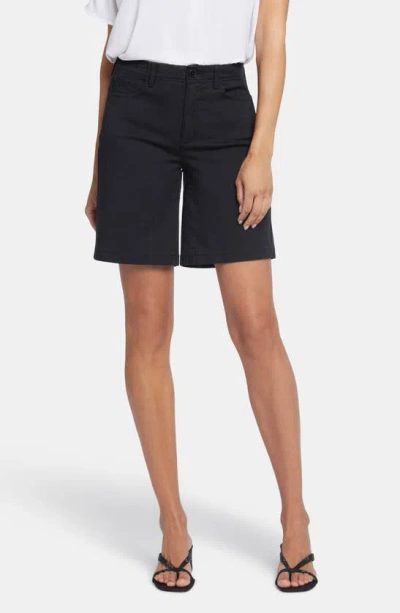 Nydj Pull-on 5 Pocket Bermuda Short In Black