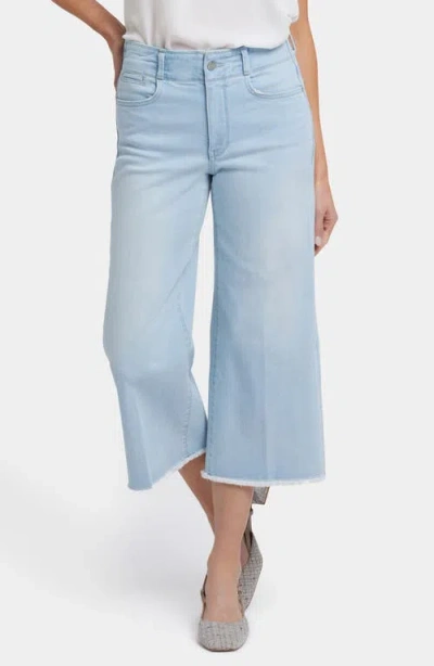 Nydj Major Wide Leg Capri Jeans In Clear Waters