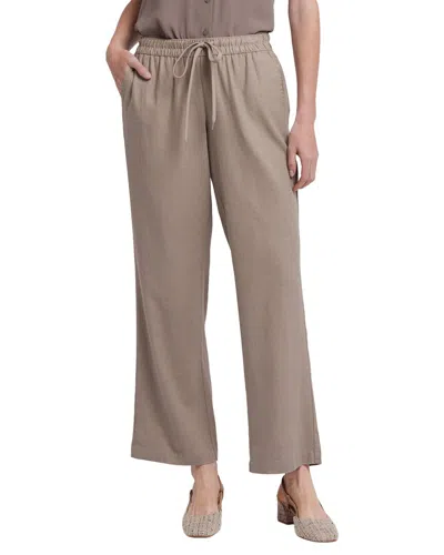 Nydj Petite Relaxed Saddlewood Slim Jean In Brown