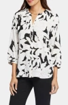 Nydj Three Quarter Sleeve Printed Pintucked Back Blouse In Lalas