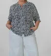 Nydj Pleated Peasant Blouse In Gato In Black