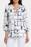 Nydj Print Pintuck Top In Campo Das Cortes