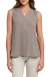 Nydj Print Pleat Back Sleeveless Split Neck Blouse In Brown