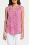 Nydj Print Pleat Back Sleeveless Split Neck Blouse In Micah