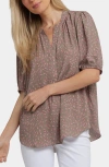 Nydj Puff Sleeve Popover Top In Josefina