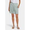 Nydj Relaxed Pleated Linen Blend Shorts In Tomatillo