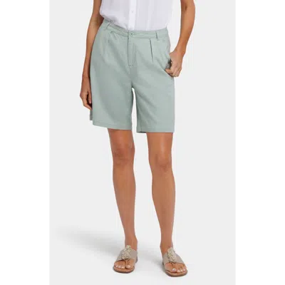 Nydj Relaxed Pleated Linen Blend Shorts In Tomatillo