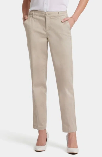 Nydj Sadie Slim Pants In Feather