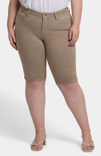 Nydj Side Slit Capri Bike Shorts In Saddlewood