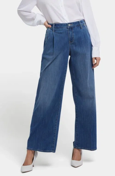 Nydj Teresa Pleated Wide Leg Jeans In Blue