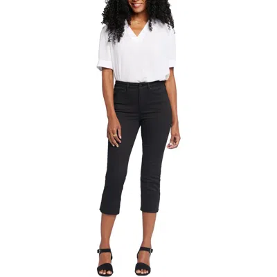 Nydj Womens Lift-tuck Technology Solid Capri Pants In Black