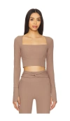 Nylora Hugo Top In Mocha