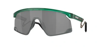 Pre-owned Oakley 0oo9237-39923705 Shield Green In Black